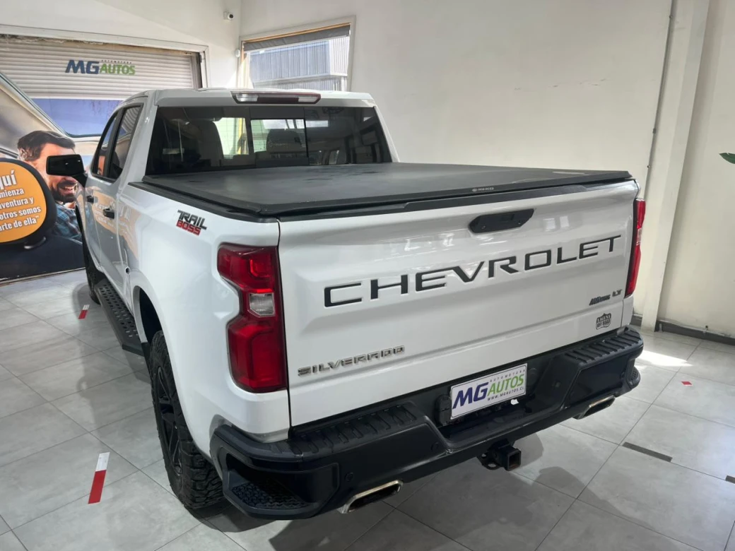 imagen 0 de vehiculo con id 2153